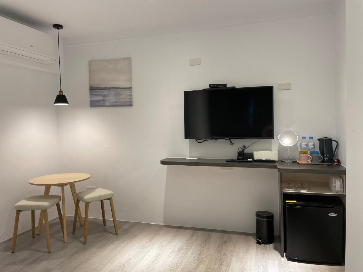 Yoshi Hotel - Tainan Station Branch Zewnętrze zdjęcie